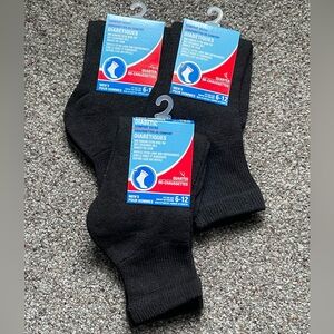NWT 3 Pair Men’s Black Diabetic Comfort Quarter Fit Socks Shoe Size 6-12